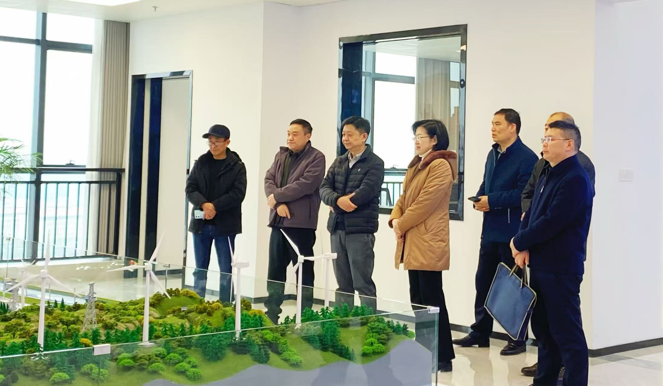聚力创新 服务大局 | 熊庆副厅长莅临我司考察指导,共话高质量发展新篇章